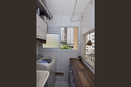 Apartamento à venda com 73m², 2 quartos e 1 vagaÁrea de Serviço 