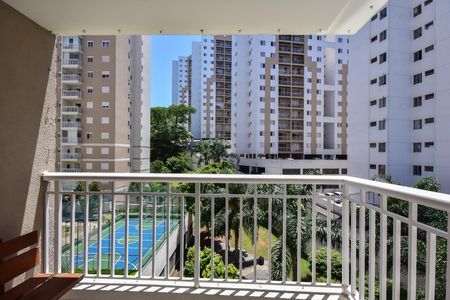 Apartamento à venda com 73m², 2 quartos e 1 vagaVaranda