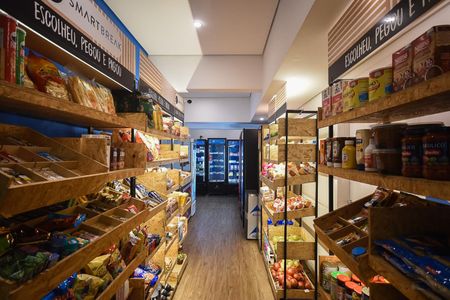 Apartamento à venda com 73m², 2 quartos e 1 vagaMercadinho