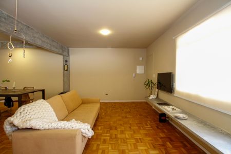 Sala e Cozinha de apartamento à venda com 1 quarto, 77m² em Pinheiros, São Paulo