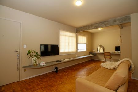 Apartamento à venda com 77m², 1 quarto e 1 vaga Apartamento à venda com 77m², 1 quarto e 1 vagaSala e Cozinha
