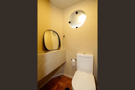 Lavabo de apartamento à venda com 1 quarto, 77m² em Pinheiros, São Paulo