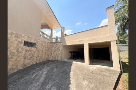 Casa de condomínio à venda com 4000m², 4 quartos e 6 vagasÁrea externa