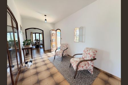 Casa de condomínio à venda com 4000m², 4 quartos e 6 vagasHalll