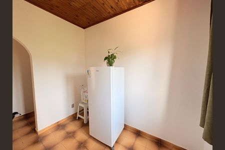 Casa de condomínio à venda com 4000m², 4 quartos e 6 vagasÁrea para despensa