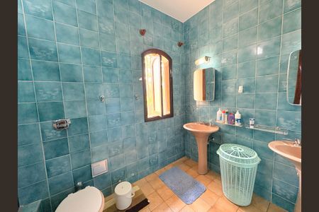 Casa de condomínio à venda com 4000m², 4 quartos e 6 vagasBanheiro Social