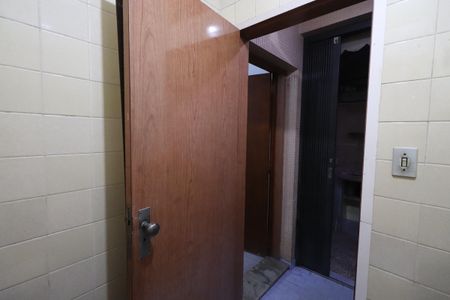 Casa à venda com 115m², 2 quartos e 1 vagaBanheiro de serviço