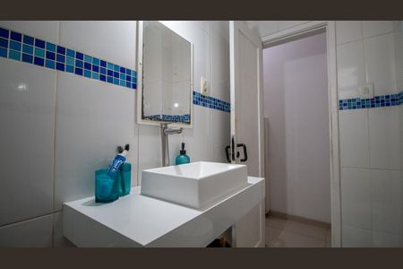 Apartamento à venda com 52m², 2 quartos e sem vagaBanheiro