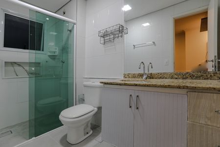 Apartamento para alugar com 65m², 2 quartos e 1 vaga Apartamento para alugar com 65m², 2 quartos e 1 vagaBanheiro da Suíte