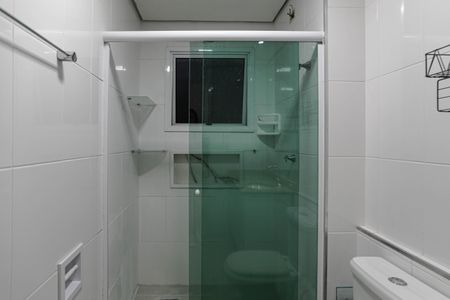 Apartamento para alugar com 65m², 2 quartos e 1 vaga Apartamento para alugar com 65m², 2 quartos e 1 vagaBanheiro da Suíte