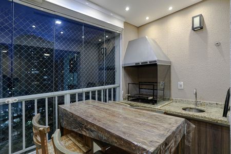 Apartamento para alugar com 65m², 2 quartos e 1 vaga Apartamento para alugar com 65m², 2 quartos e 1 vagaSacada Gourmet