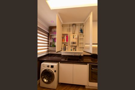 Apartamento à venda com 53m², 1 quarto e 2 vagasSala_Cozinha - Conjugada