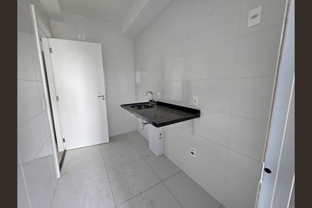 Cozinha de kitnet/studio à venda com 1 quarto, 50m² em Jardim das Acacias, São Paulo
