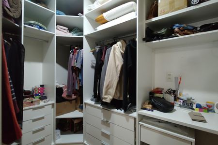 Apartamento para alugar com 85m², 2 quartos e 1 vagaCloset da suíte 1