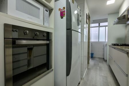 Apartamento para alugar com 85m², 2 quartos e 1 vagaCozinha - Armários