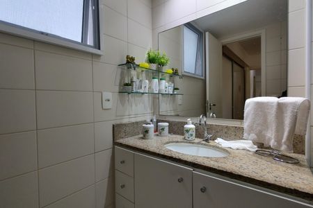 Apartamento para alugar com 85m², 2 quartos e 1 vagaBanheiro da Suíte