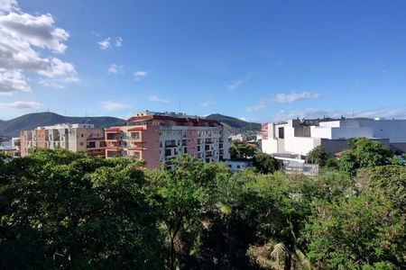 Apartamento para alugar com 85m², 2 quartos e 1 vagaVista