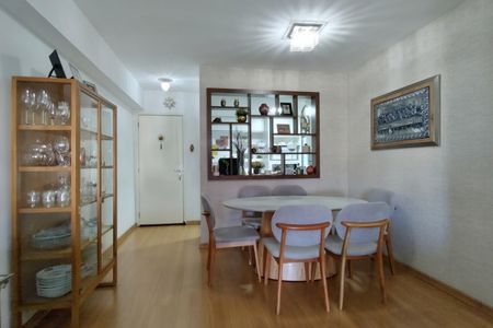 Sala de apartamento para alugar com 2 quartos, 85m² em Taquara, Rio de Janeiro