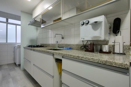 Apartamento para alugar com 85m², 2 quartos e 1 vagaCozinha - Armários