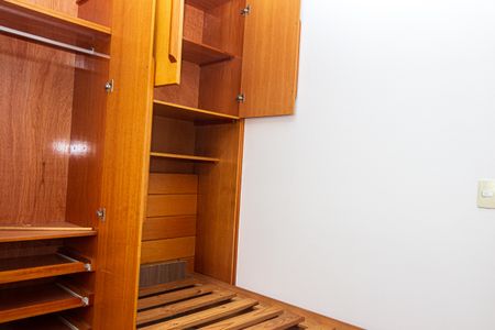 Apartamento à venda com 78m², 3 quartos e 1 vagaQuarto 2