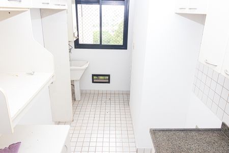 Apartamento à venda com 78m², 3 quartos e 1 vagaCozinha e Área de Serviço