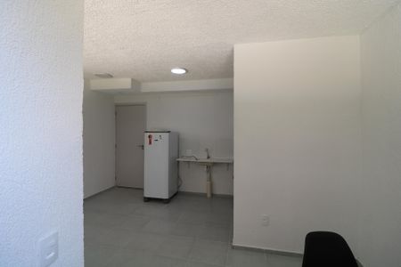 Apartamento para alugar com 34m², 2 quartos e sem vagaÁrea comum - Salão de festas