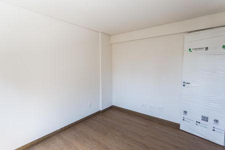 Apartamento à venda com 67m², 2 quartos e 2 vagasSuíte 2