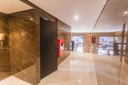 Apartamento à venda com 67m², 2 quartos e 2 vagasHall de entrada