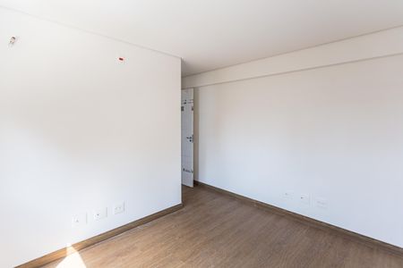 Apartamento à venda com 67m², 2 quartos e 2 vagasSuíte 1