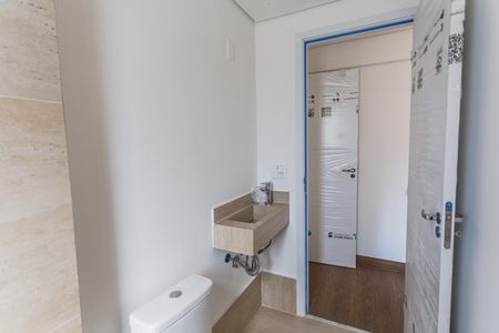 Apartamento à venda com 67m², 2 quartos e 2 vagasBanheiro da Suíte 1