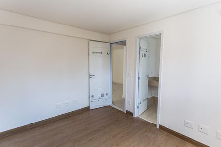 Apartamento à venda com 67m², 2 quartos e 2 vagasSuíte 2