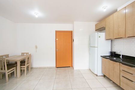 Apartamento para alugar com 70m², 2 quartos e 1 vaga Apartamento para alugar com 70m², 2 quartos e 1 vagaCozinha