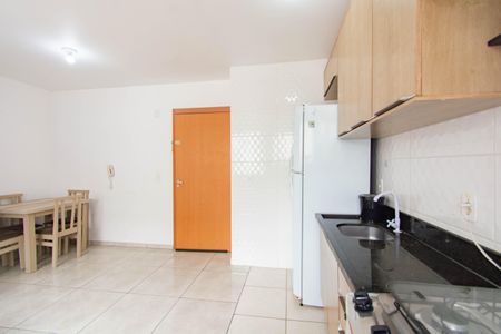 Apartamento para alugar com 70m², 2 quartos e 1 vaga Apartamento para alugar com 70m², 2 quartos e 1 vagaCozinha
