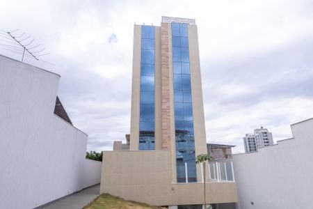 Apartamento para alugar com 155m², 3 quartos e 3 vagas Apartamento para alugar com 155m², 3 quartos e 3 vagasFachada