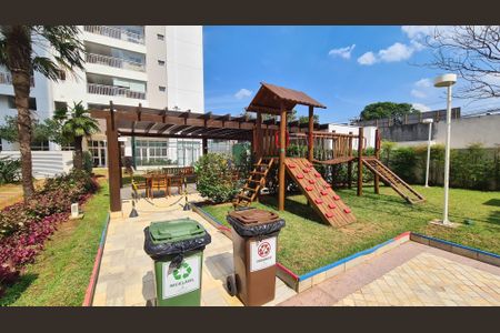 Apartamento à venda com 72m², 2 quartos e 1 vaga