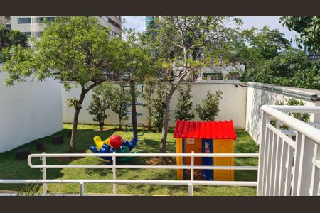 Apartamento à venda com 72m², 2 quartos e 1 vaga