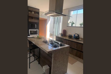 Foto 10 de casa à venda com 3 quartos, 178m² em Santo Antônio, Jundiaí