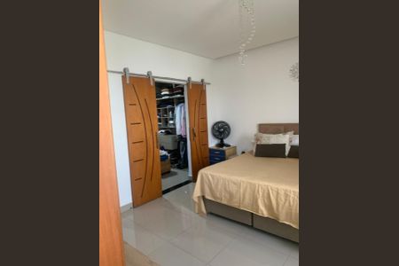 Foto 17 de casa à venda com 3 quartos, 178m² em Santo Antônio, Jundiaí
