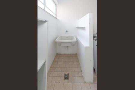 Apartamento para alugar com 60m², 2 quartos e 1 vagaÁrea de serviço