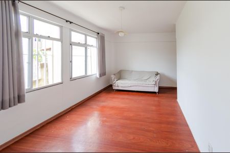 Sala de apartamento para alugar com 2 quartos, 60m² em Conjunto California, Belo Horizonte