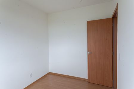 Quarto 2 de apartamento para alugar com 2 quartos, 45m² em Tres Barras, Contagem