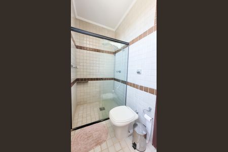 Casa à venda com 450m², 5 quartos e 2 vagas Casa à venda com 450m², 5 quartos e 2 vagasBanheiro Suite