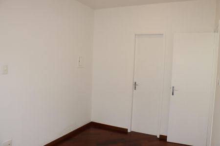 Casa de condomínio para alugar com 70m², 2 quartos e 2 vagasSuíte