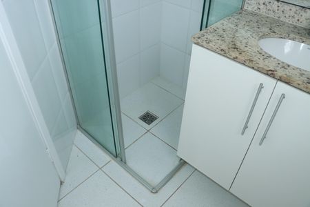 Casa de condomínio para alugar com 70m², 2 quartos e 2 vagasBanheiro Social