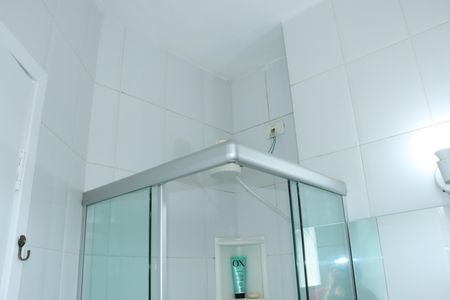 Casa de condomínio para alugar com 70m², 2 quartos e 2 vagasBanheiro Social