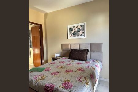 Foto 01 de casa à venda com 2 quartos, 216m² em Jardim Itália, Várzea Paulista