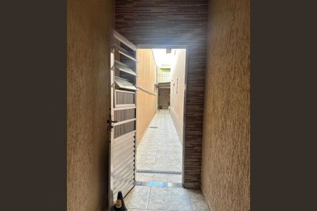 Foto 03 de casa à venda com 2 quartos, 216m² em Jardim Itália, Várzea Paulista