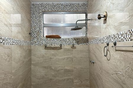 Apartamento à venda com 400m², 3 quartos e sem vagaBanheiro 