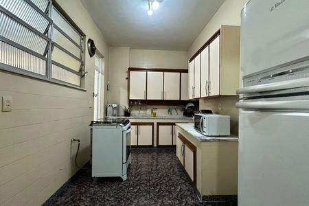 Apartamento à venda com 160m², 3 quartos e sem vaga