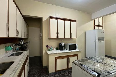 Apartamento à venda com 160m², 3 quartos e sem vaga